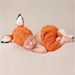The Blueberry Hill | Rusty Fox Set‎ Acrylic Hand Knit Newborn Baby